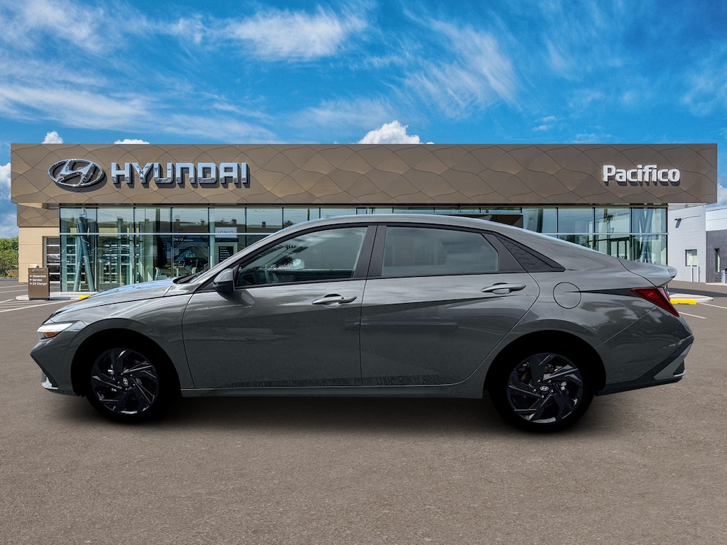 New 2026 Hyundai Elantra SEL Sport Sedan