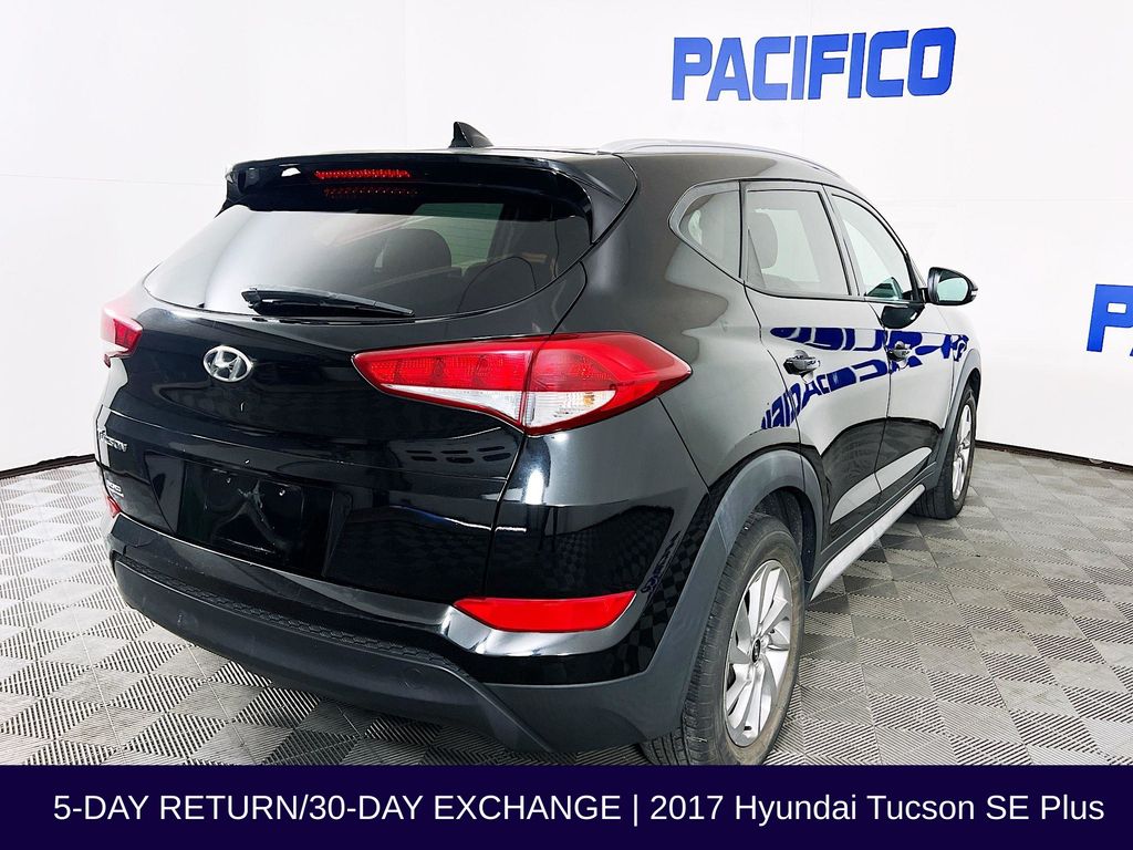 2017 Hyundai Tucson SE Plus - Photo 8