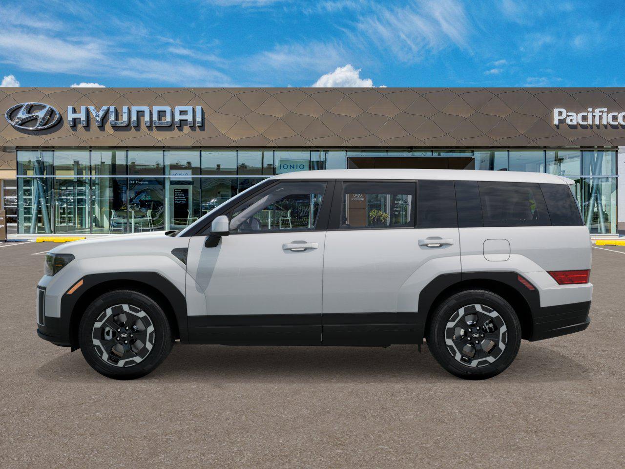 2026 Hyundai Santa Fe SE photo 3