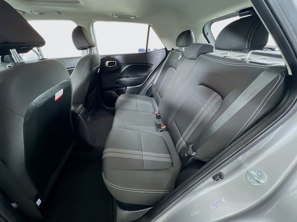 2023 Hyundai Venue SEL - Photo 22