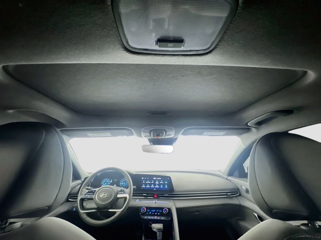 2024 Hyundai Elantra SEL - Photo 34