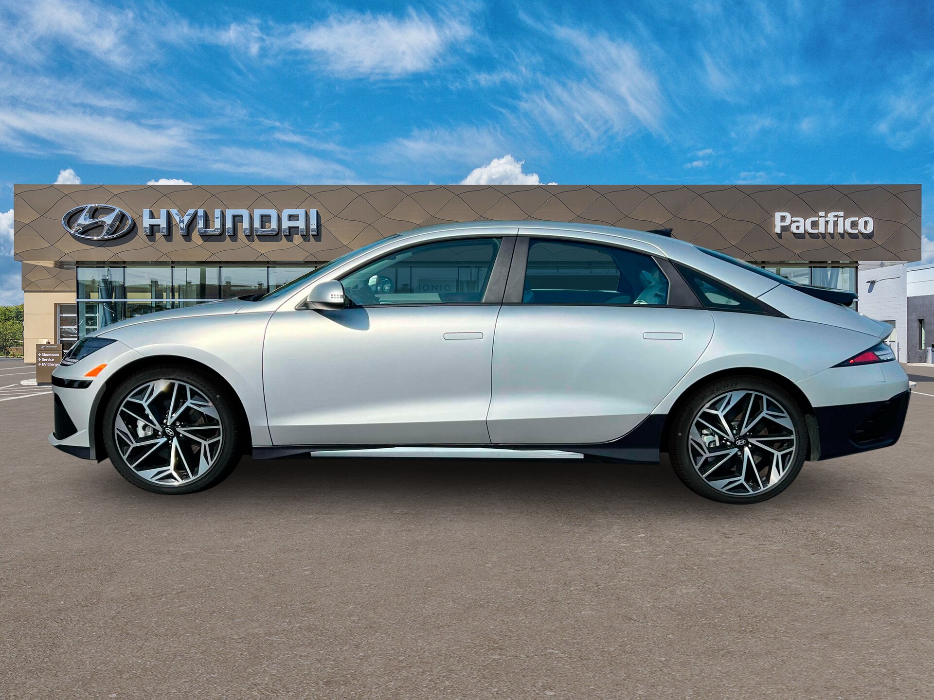 2024 Hyundai Ioniq 6 SEL photo 3