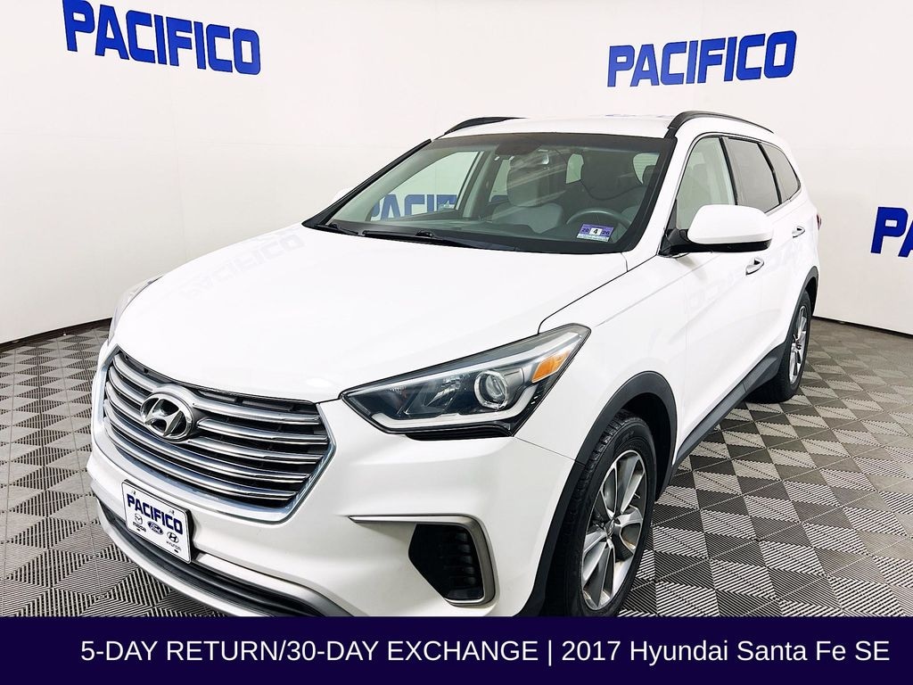 Used 2017 Hyundai Santa Fe SE SUV