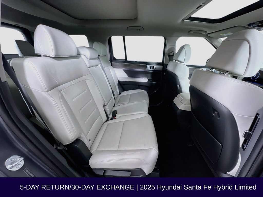 2025 Hyundai Santa Fe Limited - Photo 34