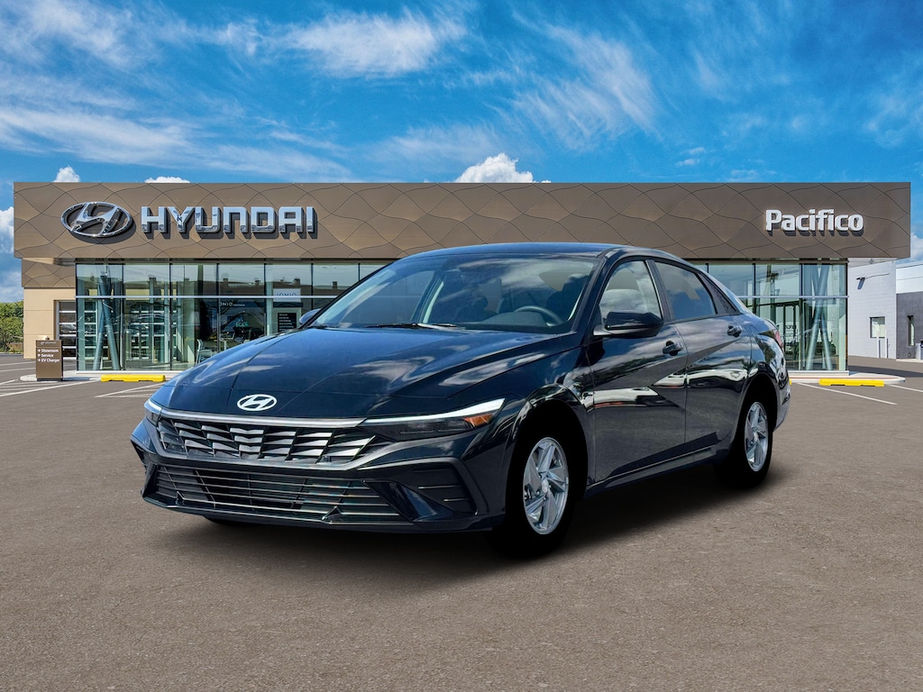 New 2026 Hyundai Elantra SE Sedan