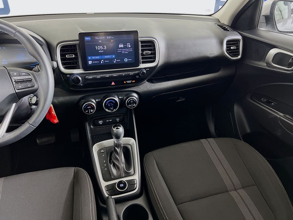 2023 Hyundai Venue SEL - Photo 24
