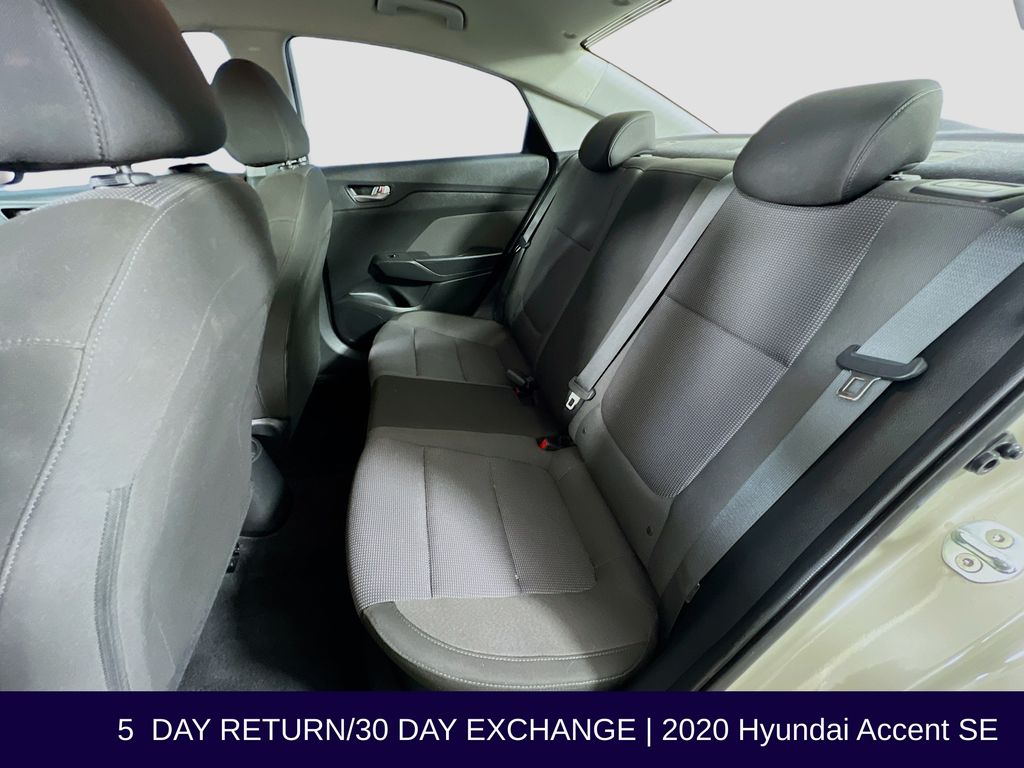2020 Hyundai Accent SE - Photo 24