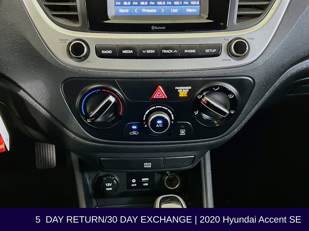 2020 Hyundai Accent SE - Photo 19