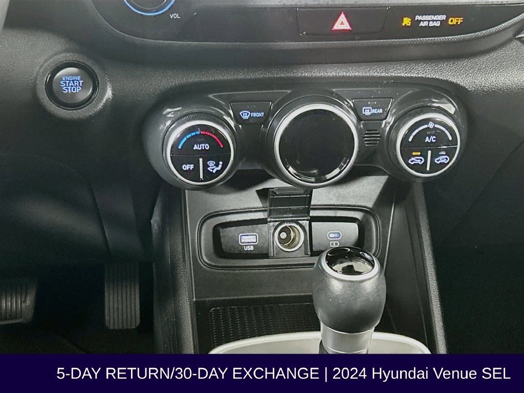 2024 Hyundai Venue SEL - Photo 22
