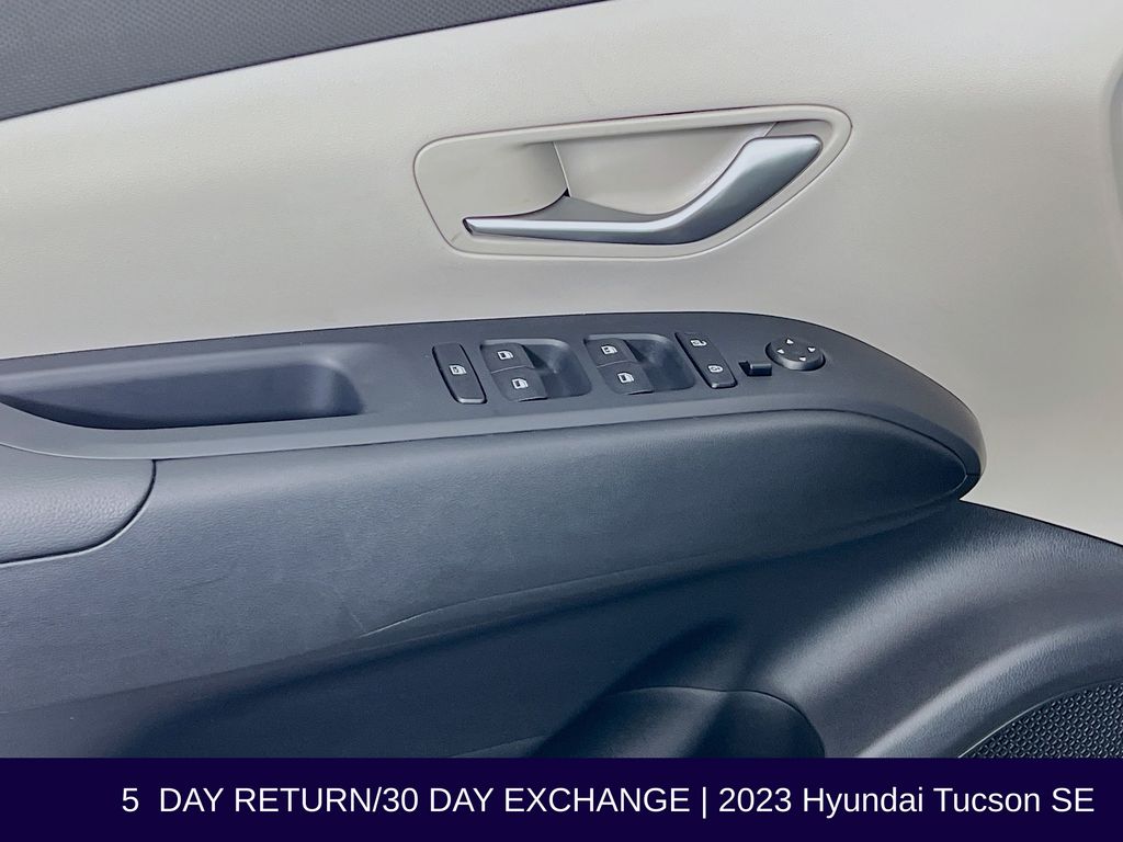 2023 Hyundai Tucson SE - Photo 23