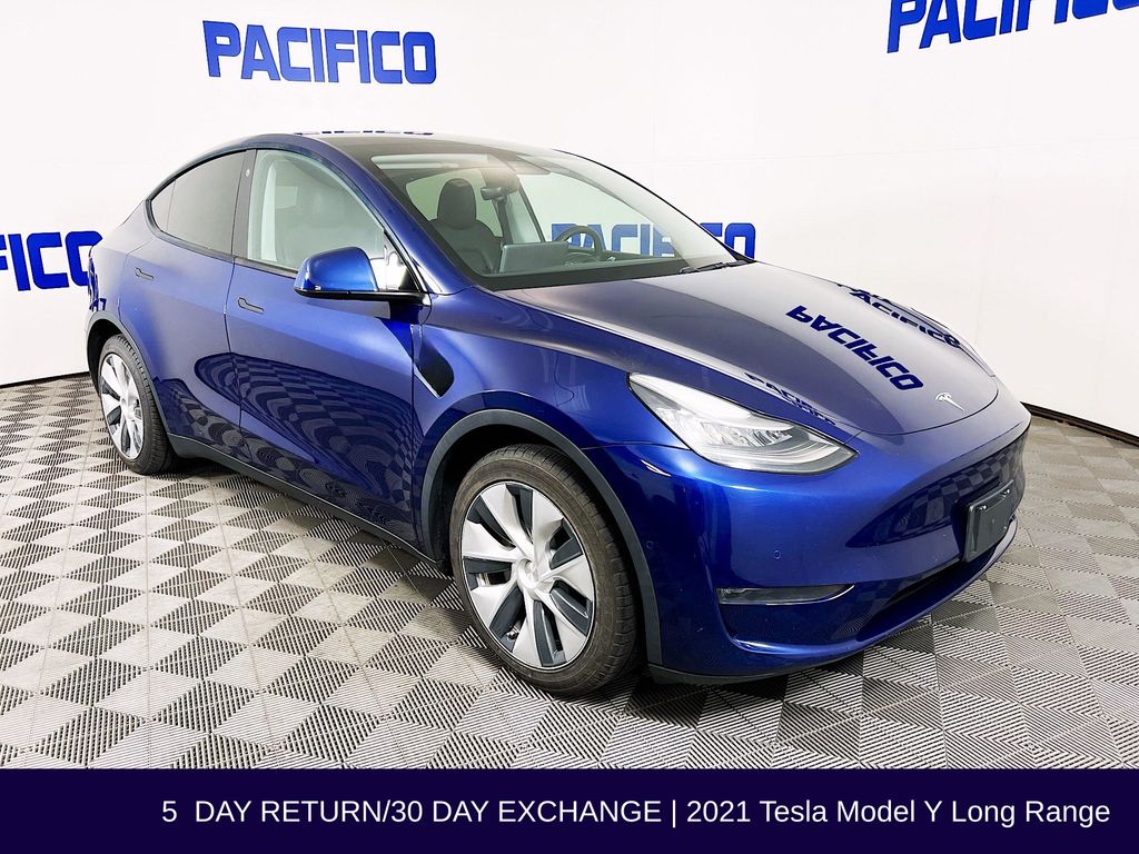 2021 Tesla Model Y Long Range Dual Motor All-Wheel Drive's photo