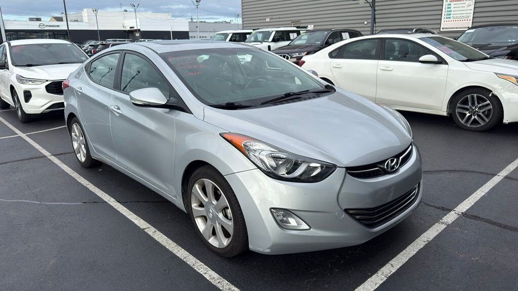 Used 2013 Hyundai Elantra Limited w/PZEV Sedan