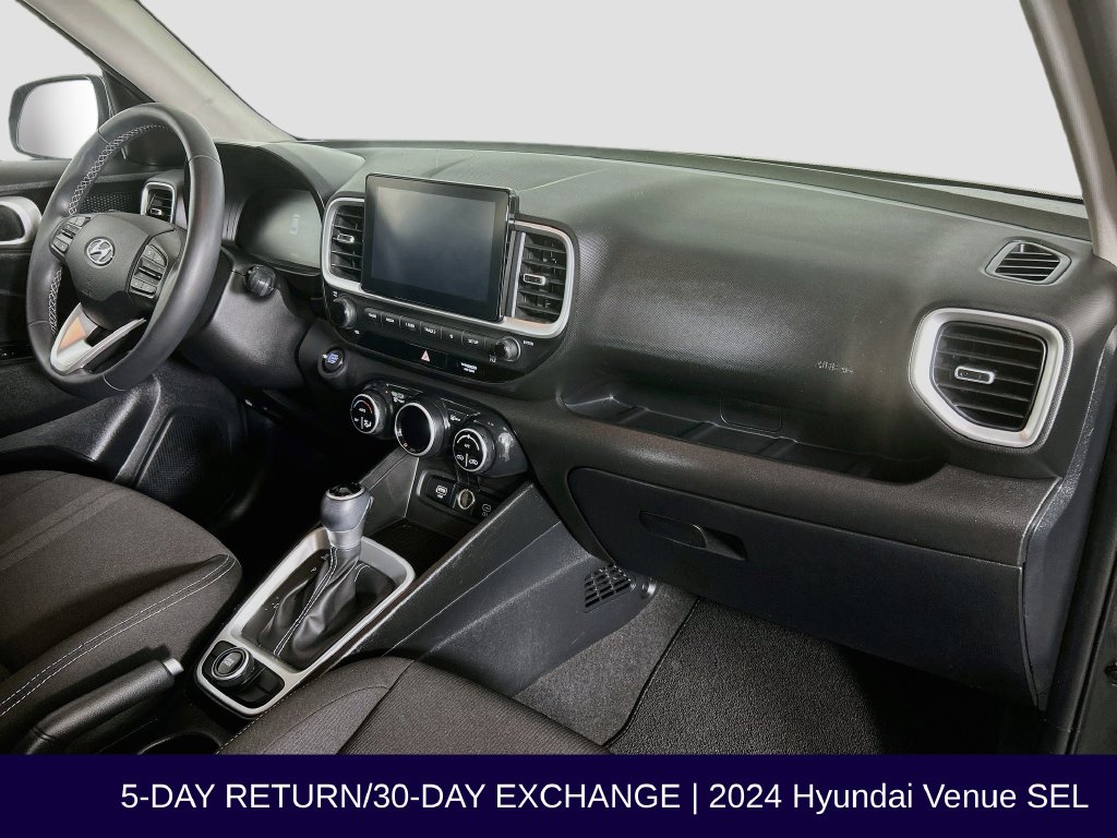 2024 Hyundai Venue SEL - Photo 32