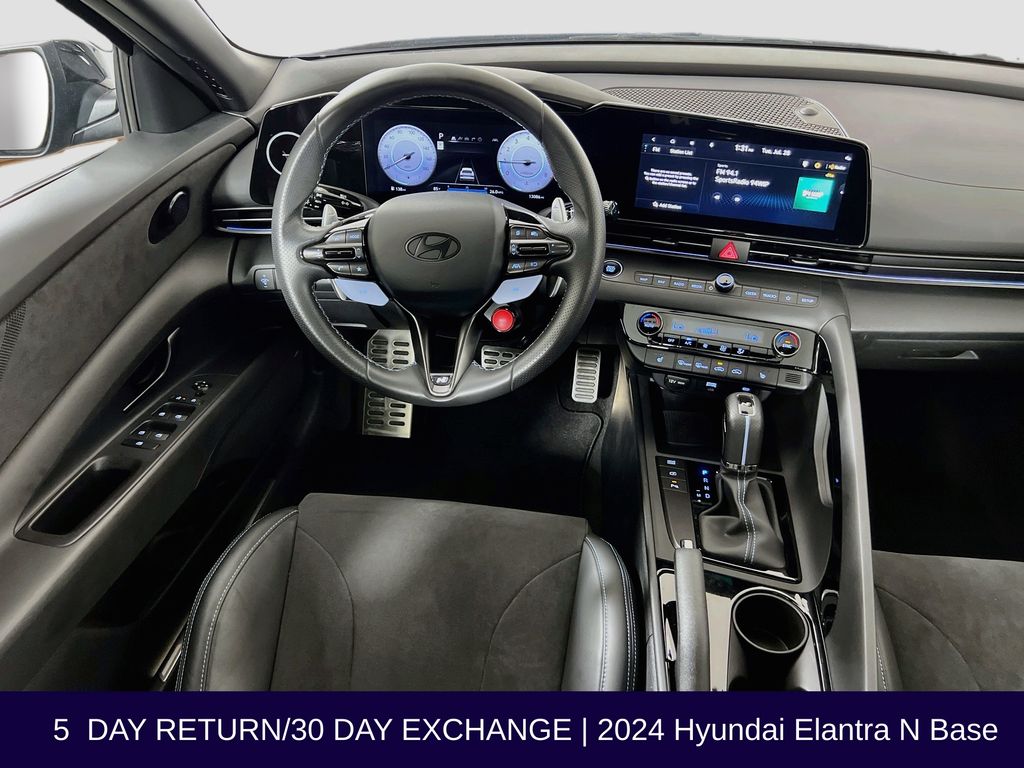 2024 Hyundai Elantra N - Photo 30
