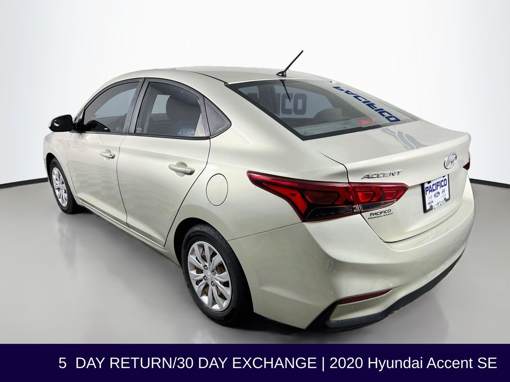 2020 Hyundai Accent SE - Photo 6