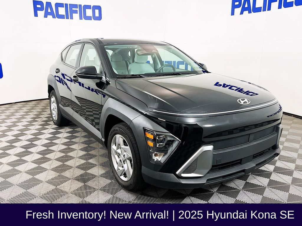 2025 Hyundai Kona SE