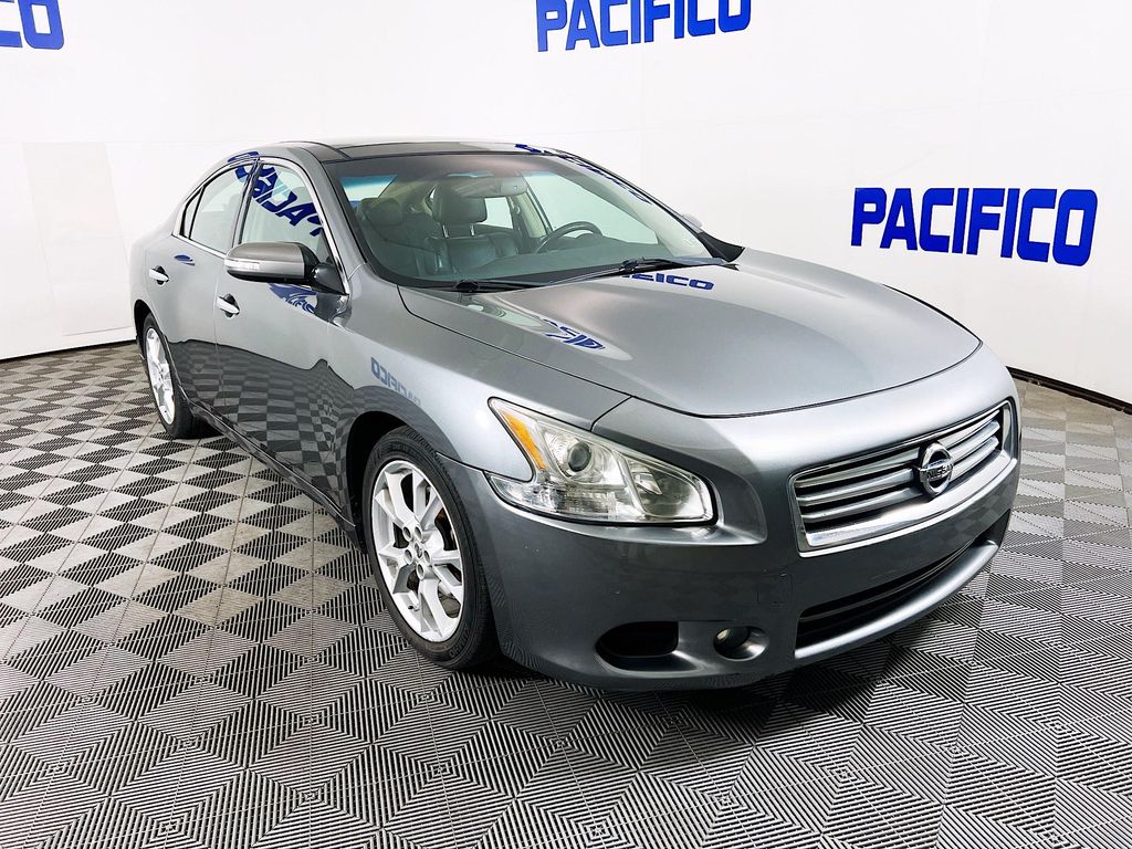 2014 Nissan Maxima SV