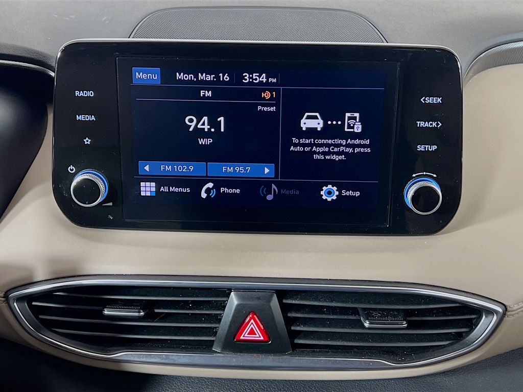 2023 Hyundai Santa Fe SE - Photo 15