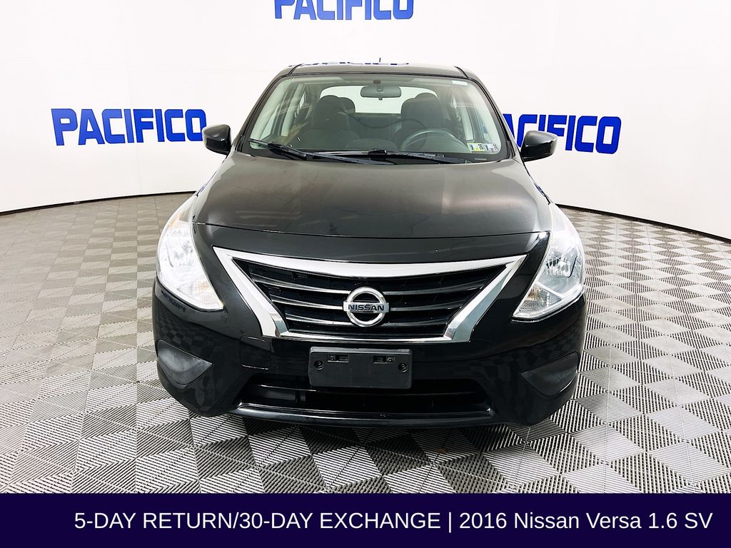 2016 Nissan Versa 1.6 SV photo 2