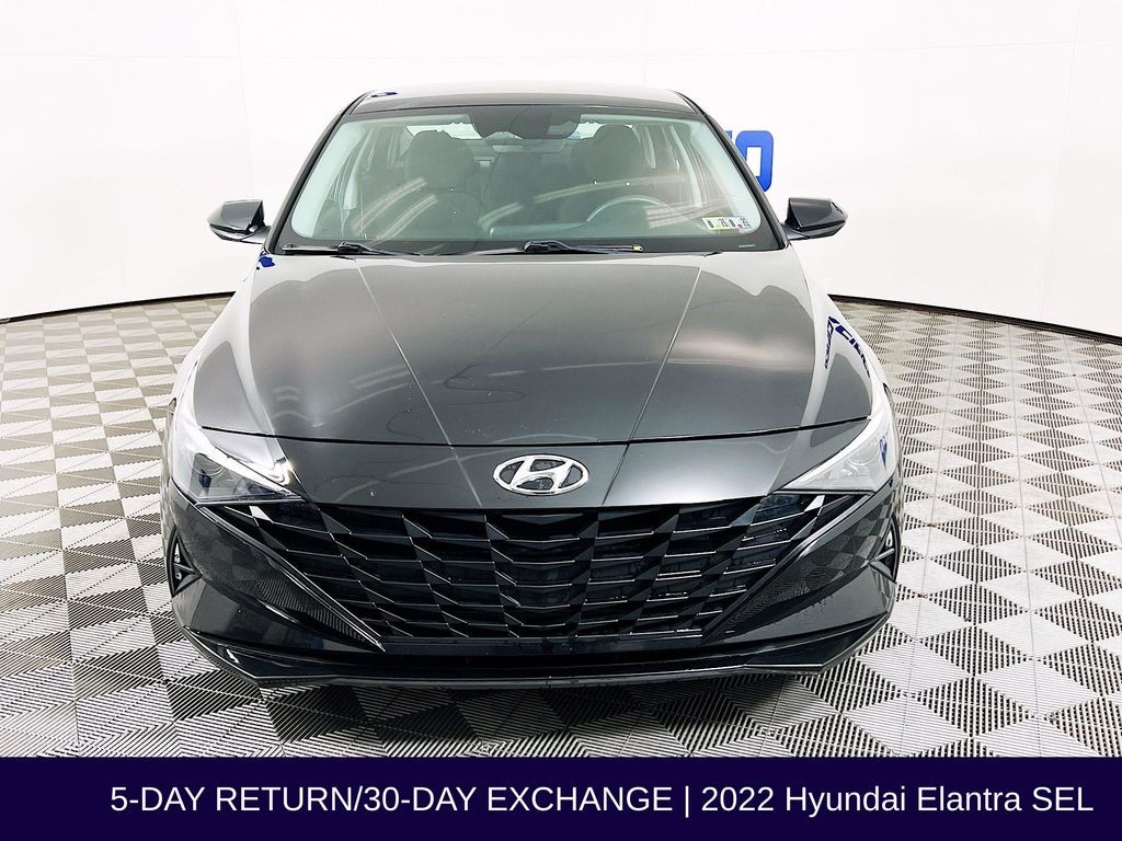 Used 2022 Hyundai Elantra SEL Sedan