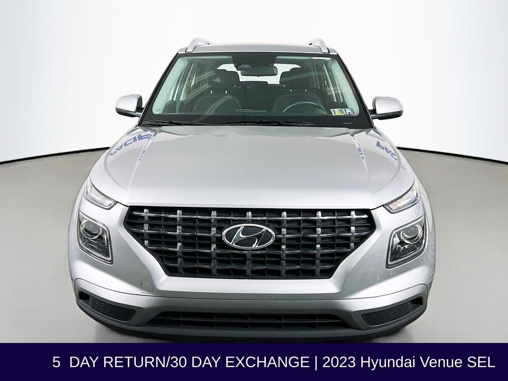 Used 2023 Hyundai Venue SEL SUV