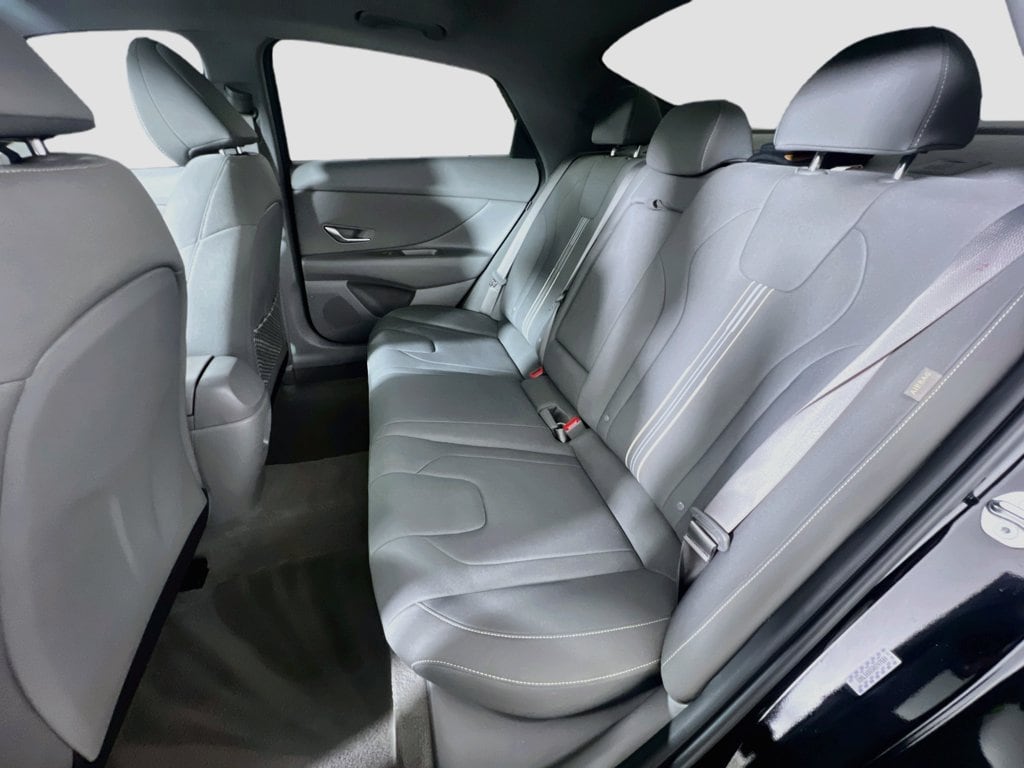 2024 Hyundai Elantra SEL - Photo 23