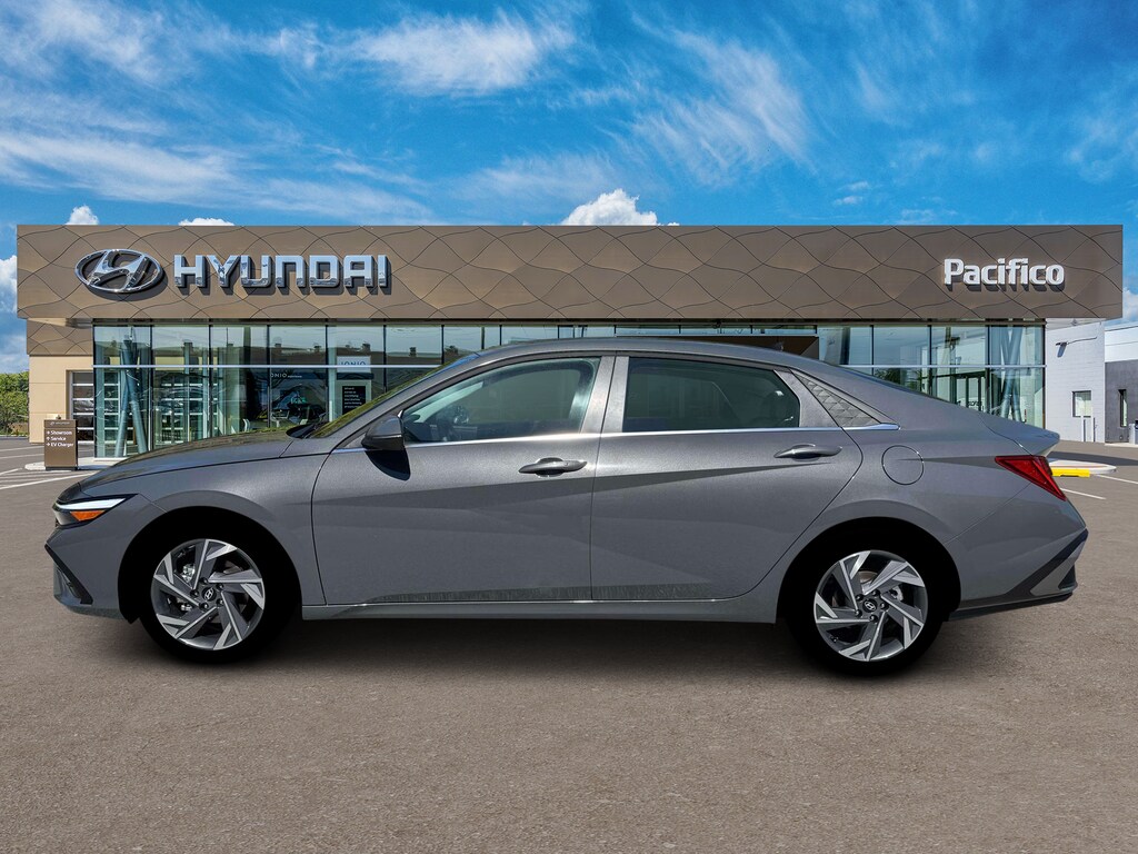 New 2026 Hyundai Elantra Limited Sedan