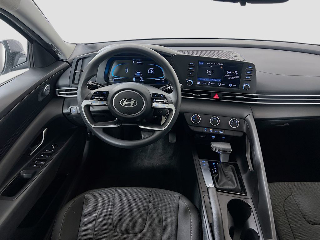 2026 Hyundai Elantra SE - Photo 22