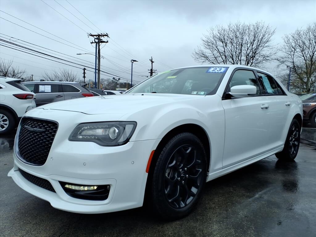 Certified 2023 Chrysler 300 Touring L Sedan