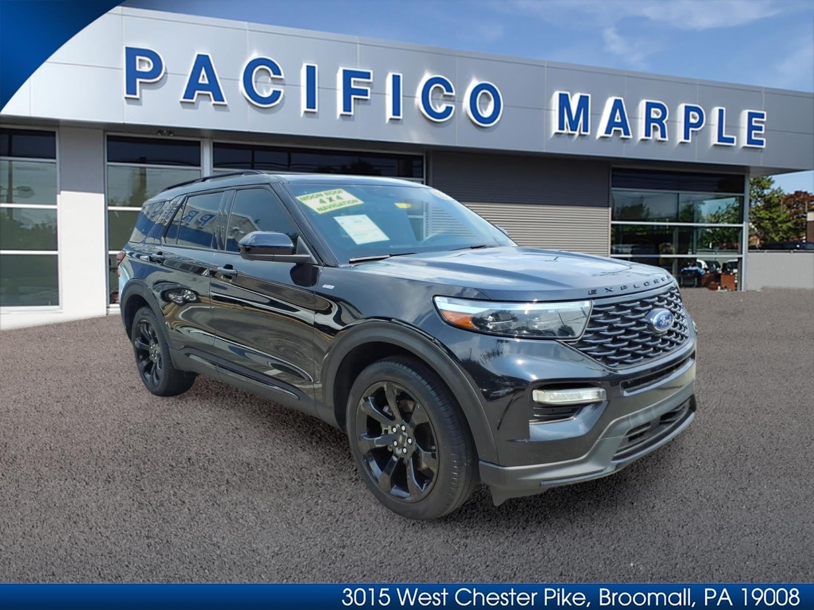 2023 Ford Explorer SUV 