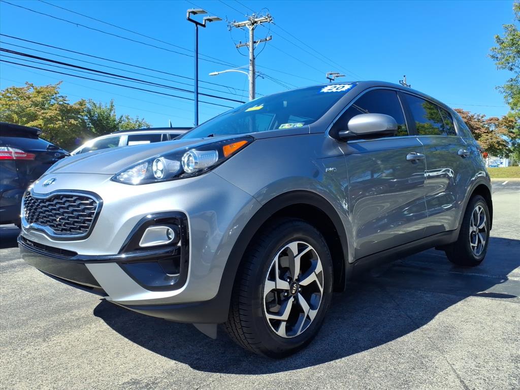 2020 Kia Sportage LX photo 3