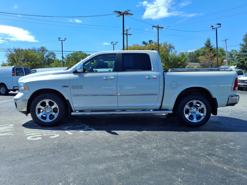 2016 Ram 1500 Laramie photo 4
