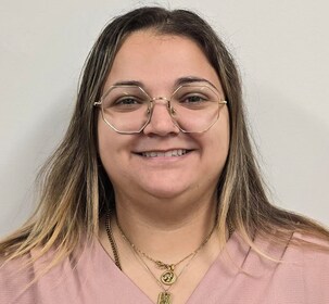 Staff member Monica Peer from ID_dfa2af