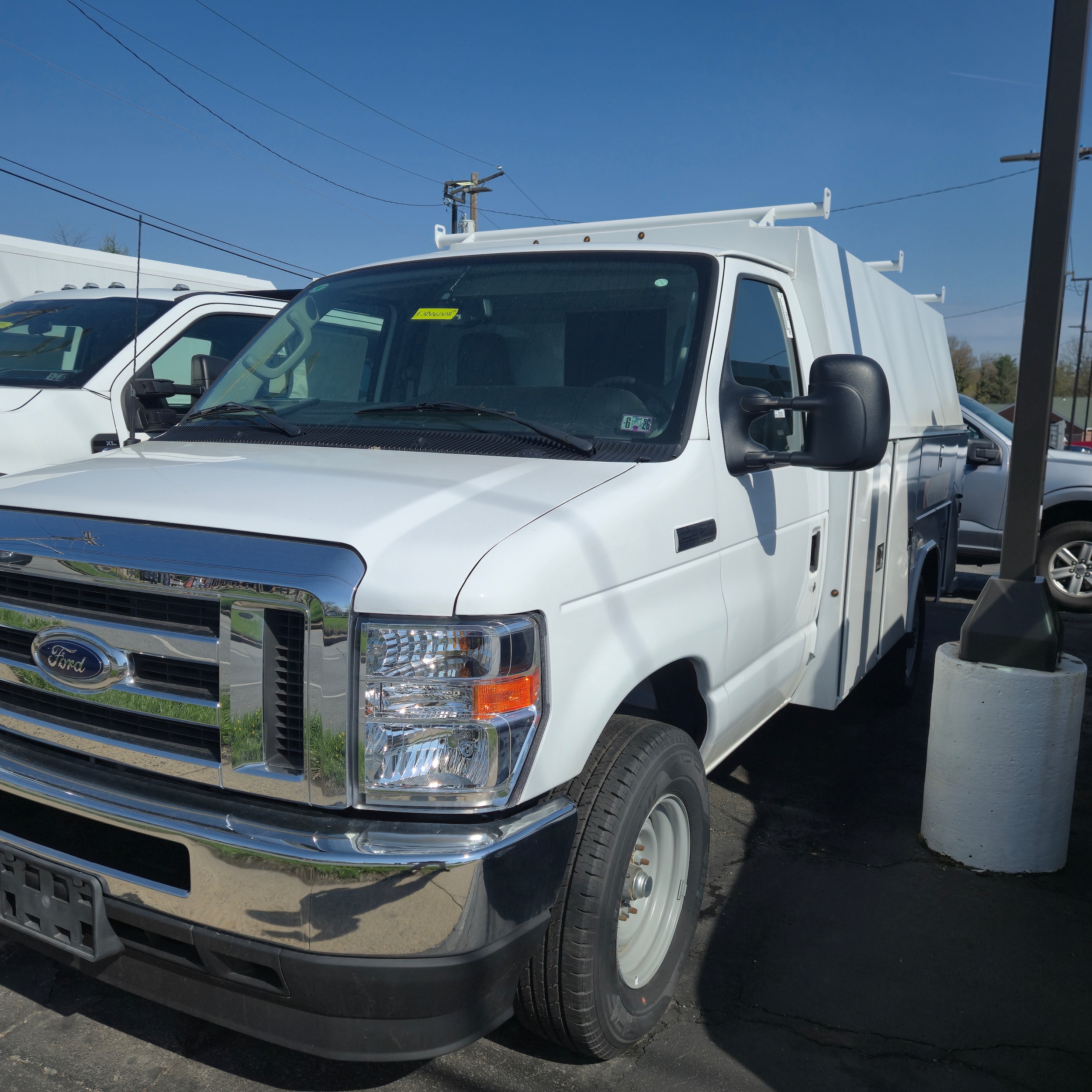 2025 Ford E-Series Cutaway