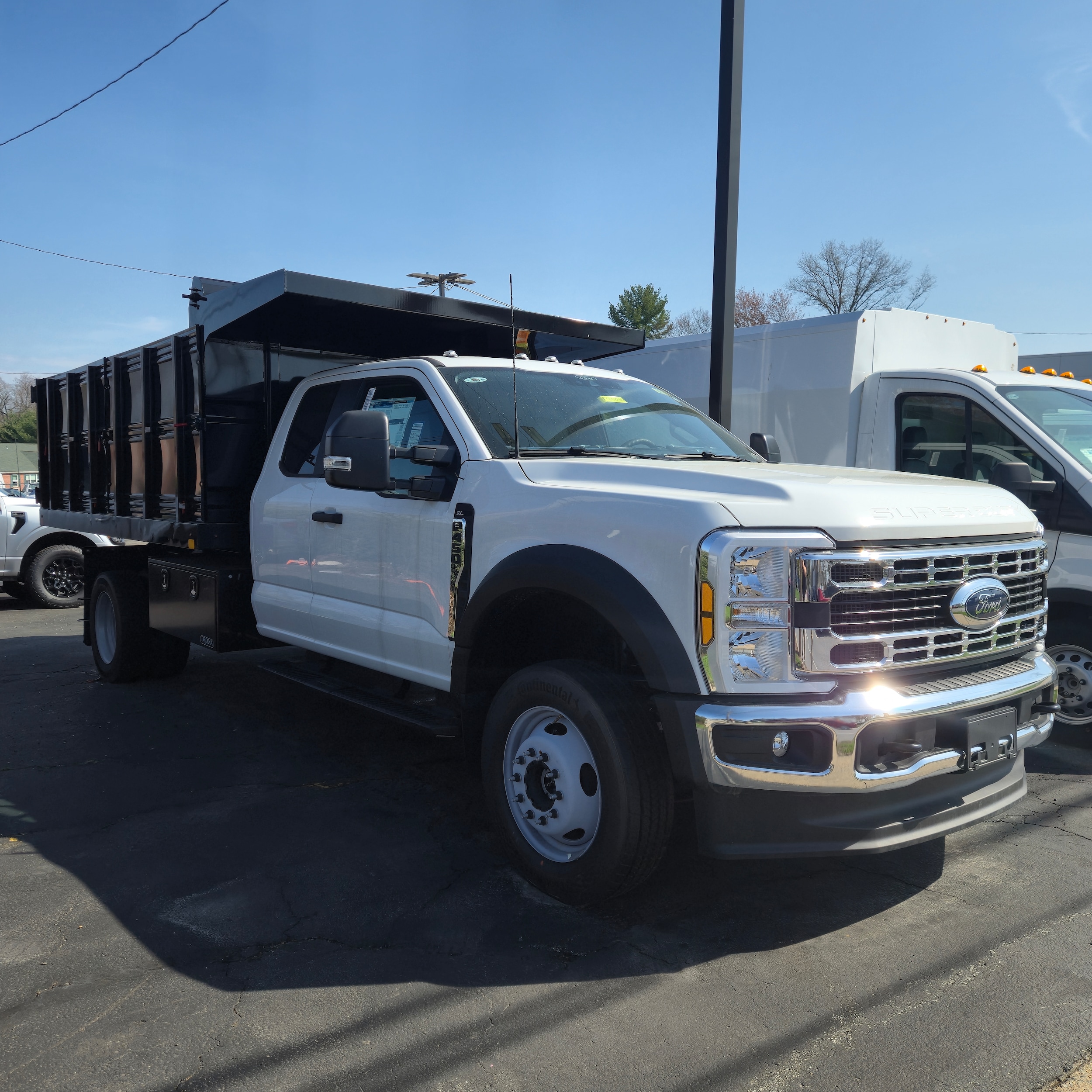 2025 Ford F-450 Super Duty Chassis Cab