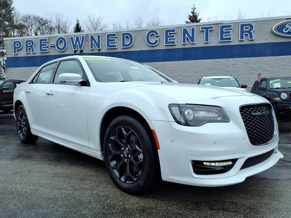 Certified 2023 Chrysler 300 Touring L Sedan