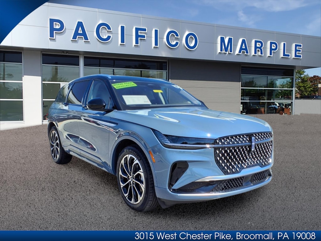 Used 2025 Lincoln Nautilus Reserve SUV