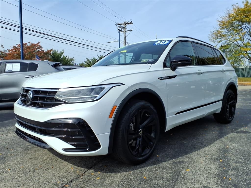 Certified 2024 Volkswagen Tiguan 2.0T SE R-Line Black SUV