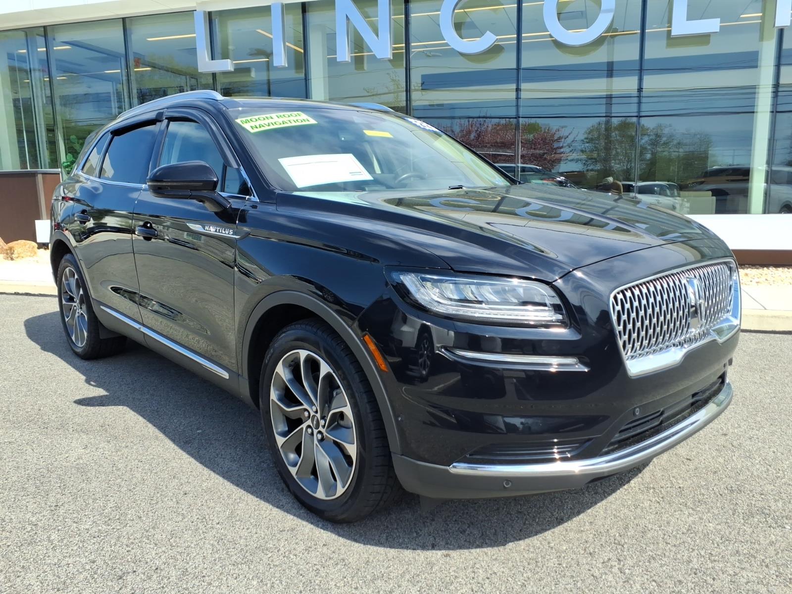2022 Lincoln Nautilus Reserve AWD's photo