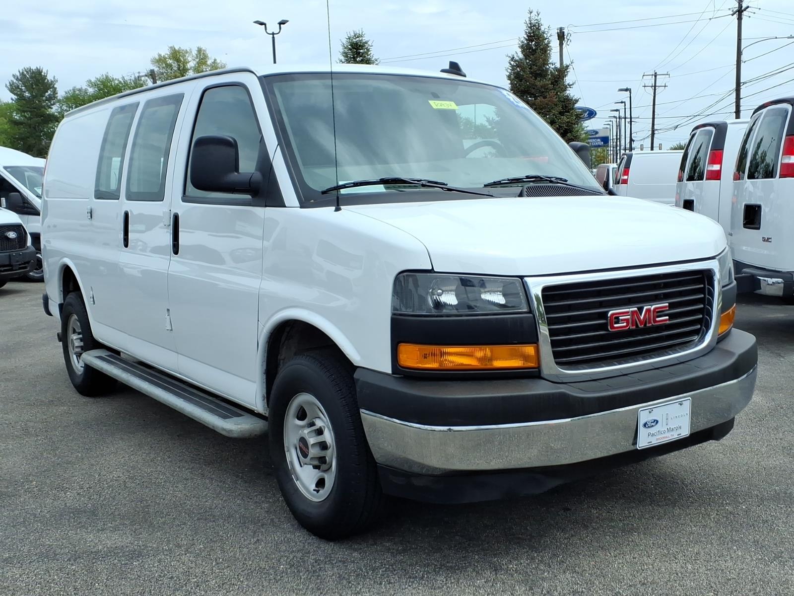 2024 GMC Savana 2500's photo
