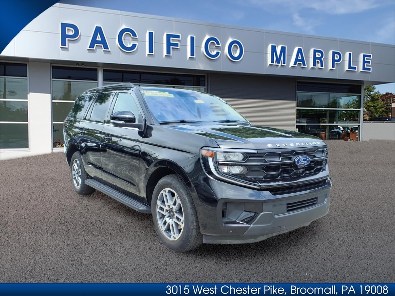 Agate Black Metallic 2025 Ford Expedition SUV / Crossover Four-Wheel Drive Automatic
