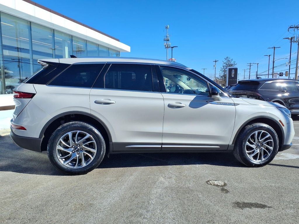 Certified 2022 Lincoln Corsair Standard SUV