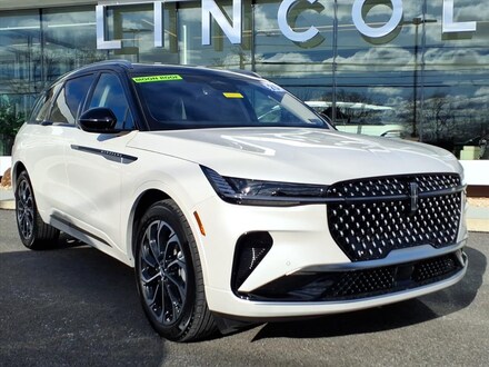 Pre-Owned 2025 Lincoln Nautilus Reserve SUV in Broomall, PA