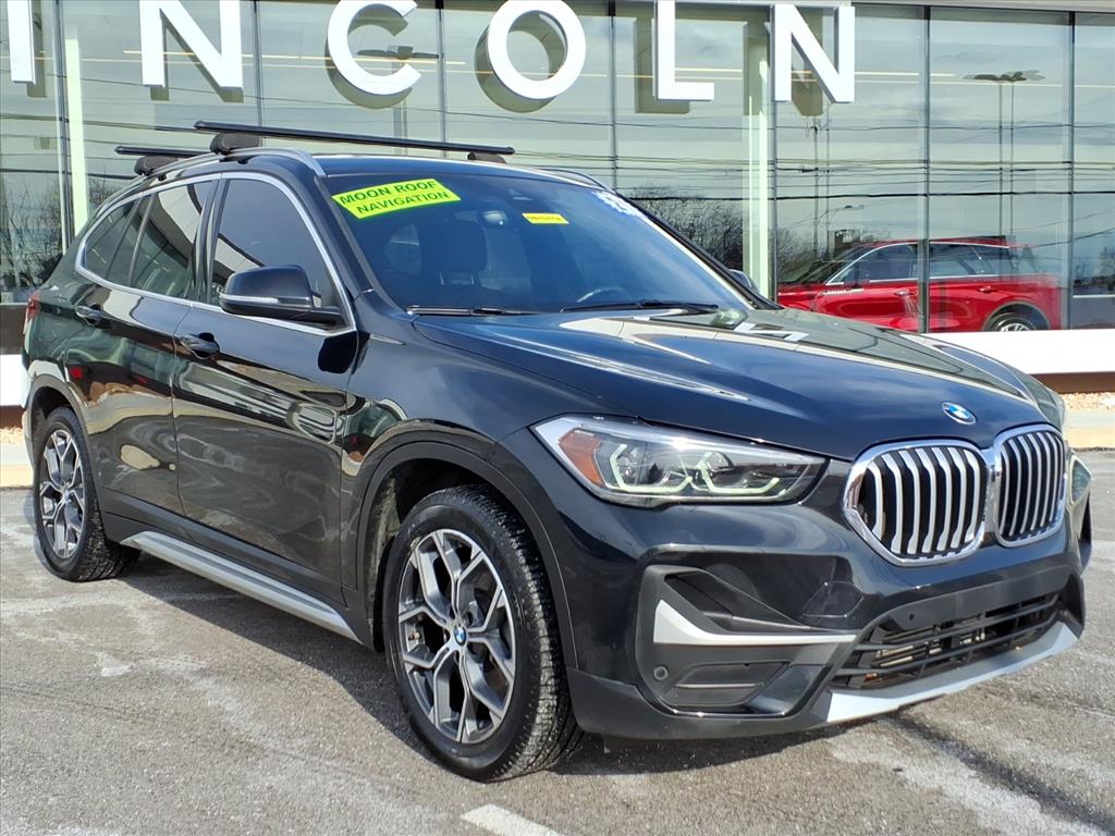 2021 BMW X1 28i's photo