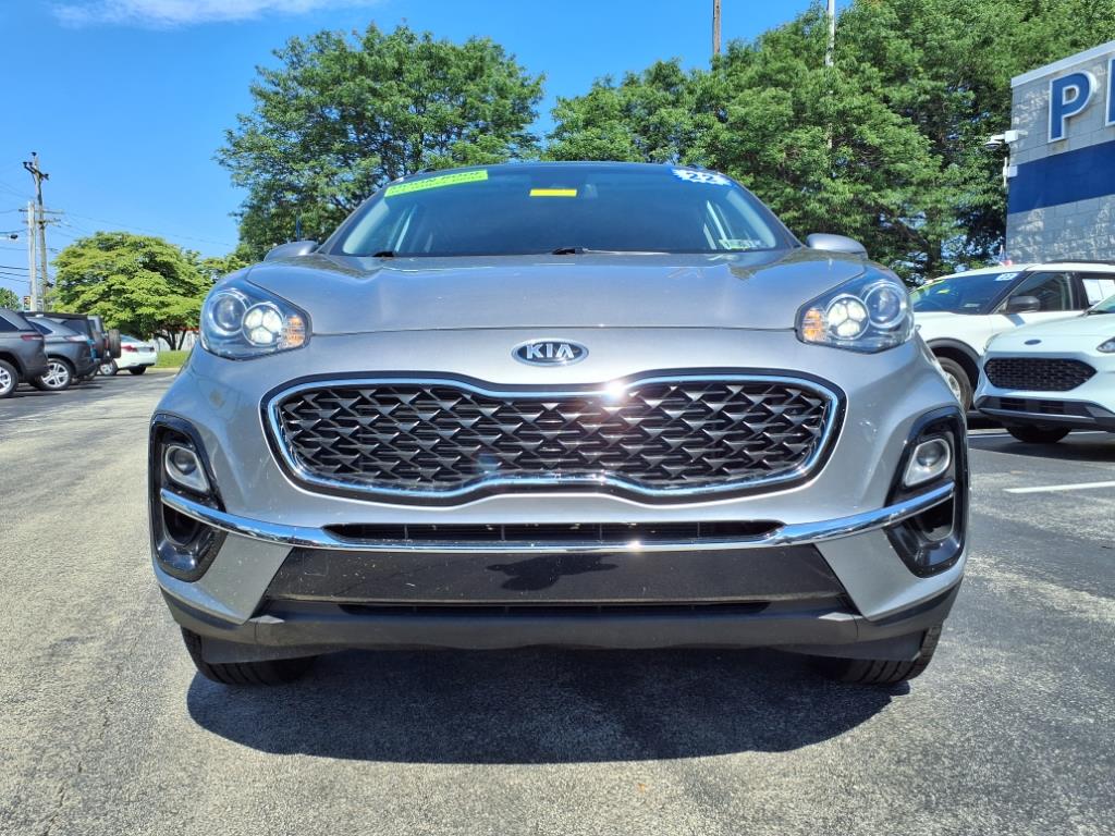 2022 Kia Sportage EX photo 2
