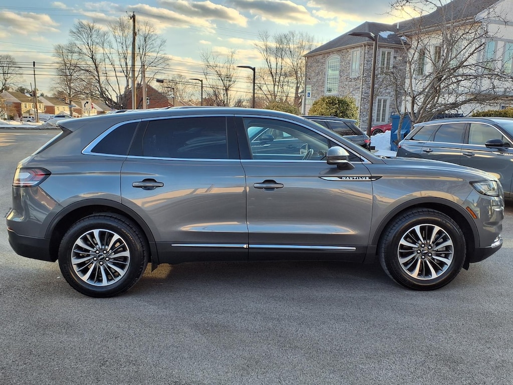 Certified 2022 Lincoln Nautilus Standard SUV