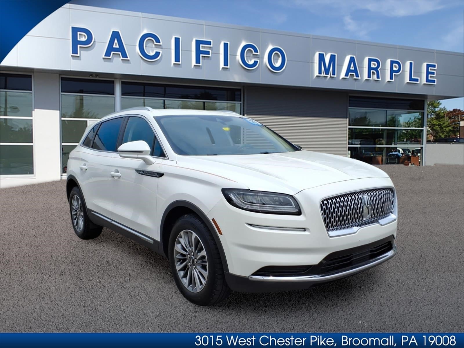 2023 Lincoln Nautilus AWD's photo