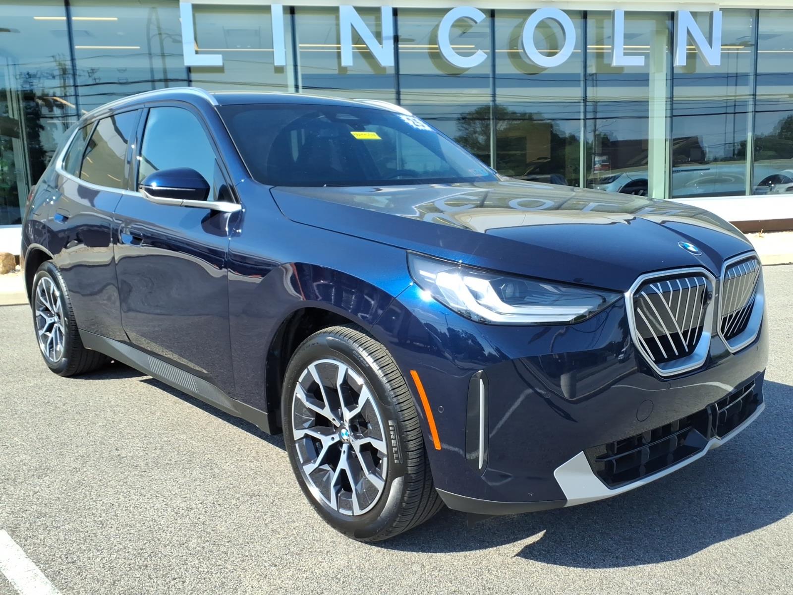2025 BMW X3 30 XDRIVE's photo