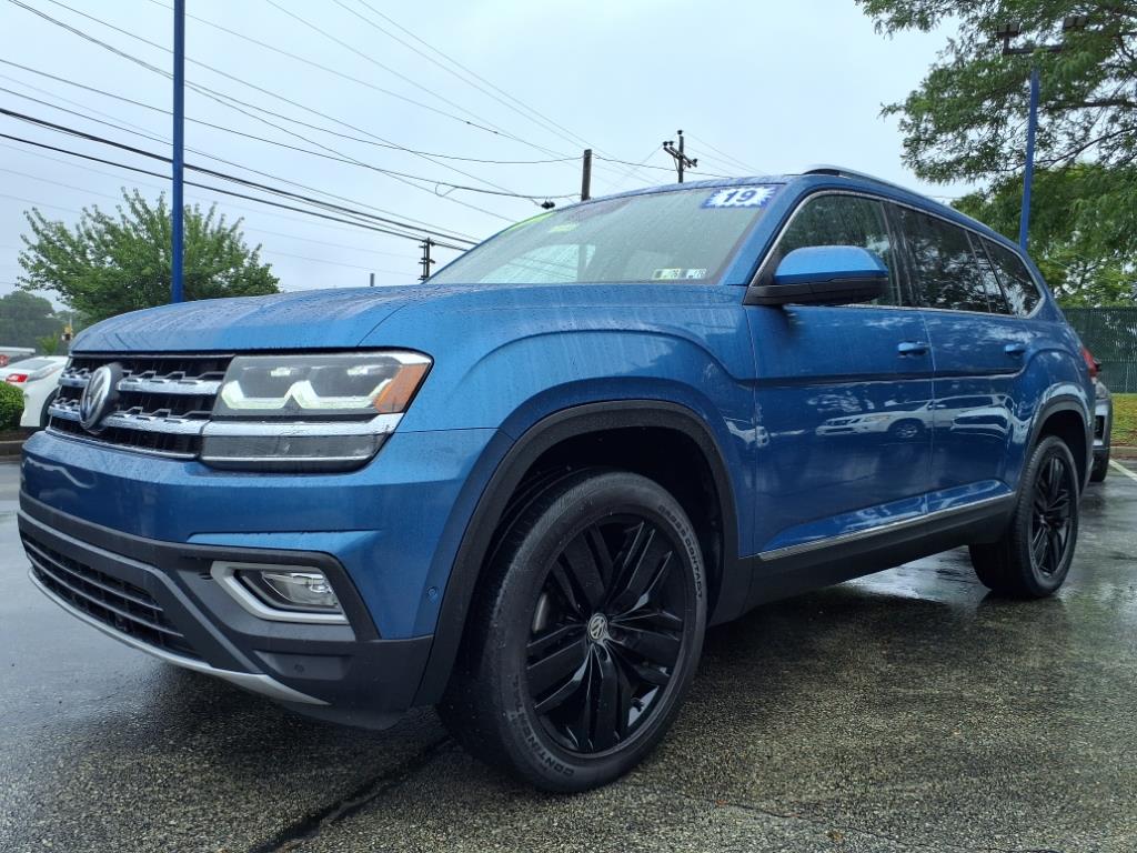 2019 Volkswagen Atlas V6 SEL Premium photo 2