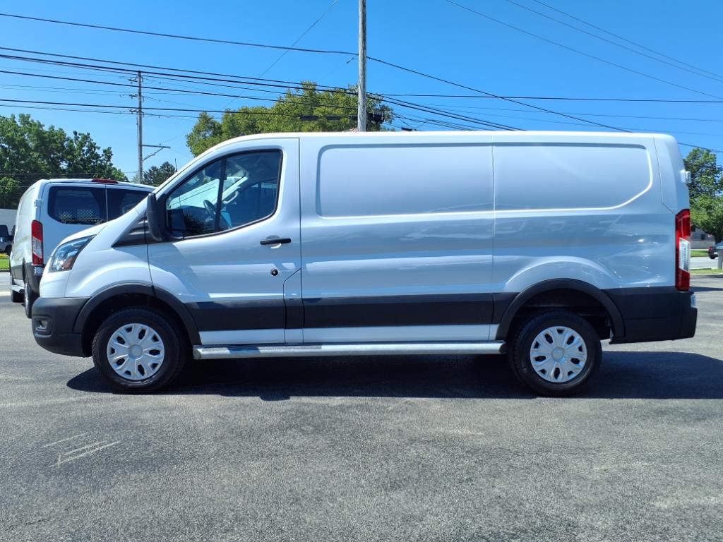 2023 Ford Transit photo 4